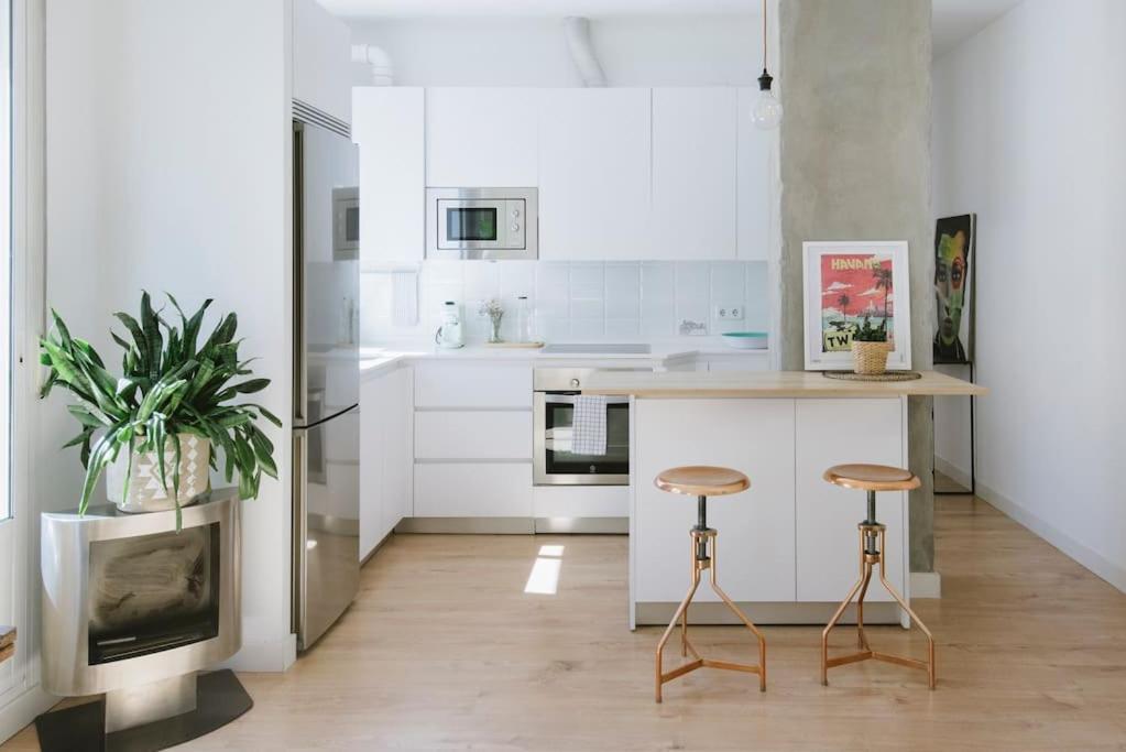 Apartamento El Botones Nuevo Y Luminoso Apto De Diseno En Lavapies Madrid Exterior foto